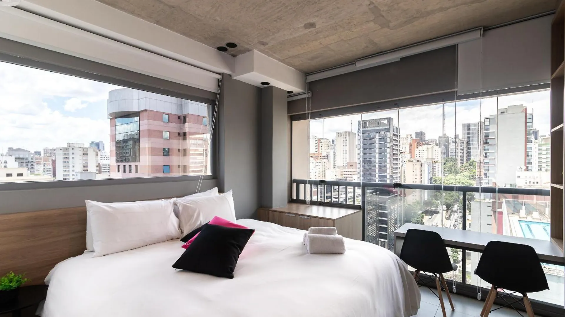 360 Vn On Lorena By Housi Sao Paulo 0*,